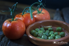 tomates y aceitunas