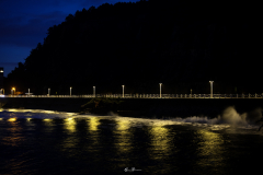 Paseo-nocturno-de-la-playa-de-Salinas