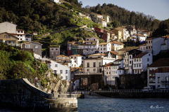 Casas-sobre-el-puerto.-Cudillero