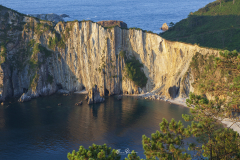 Vista-de-la-playa-del-Silencio.-Cudillero