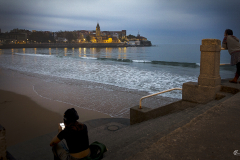 Playa-San-Lorenzo-de-noche