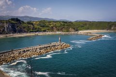 Puerto-y-faro-de-Luarca