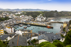 Puerto-y-pueblo-de-Luarca