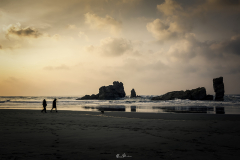 Playa-de-Bayas-Castrillon-al-atardecer