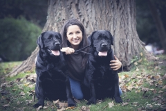 Aída-Deltrago-y-sus-Labradores