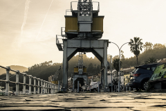 Gruas-del-puerto-de-San-Esteban-de-Pravia