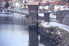 San-Esteban-de-Praviaa-cargadores-01