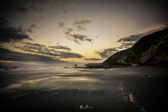 Atardecer-en-la-playa-de-los-Quebrantos